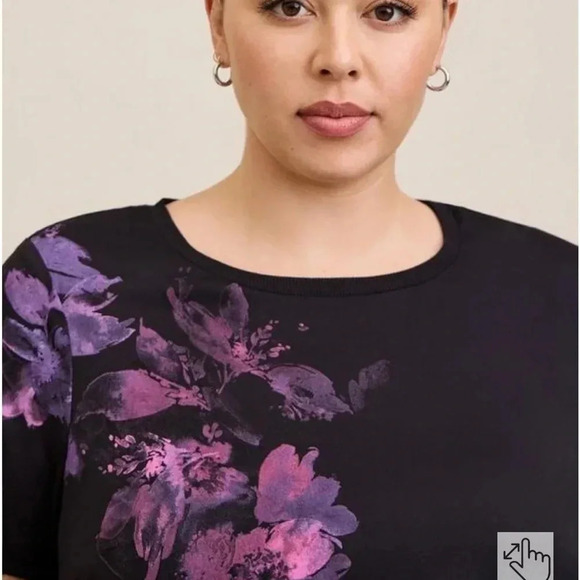 Torrid black t shirt with purple butterfly design in excellent condition size1X - Picture 4 of 8